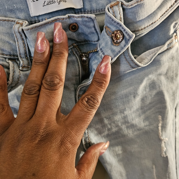 Celebrity Pink Light Wash Distressed Kids Jeans - Picture 5 of 13